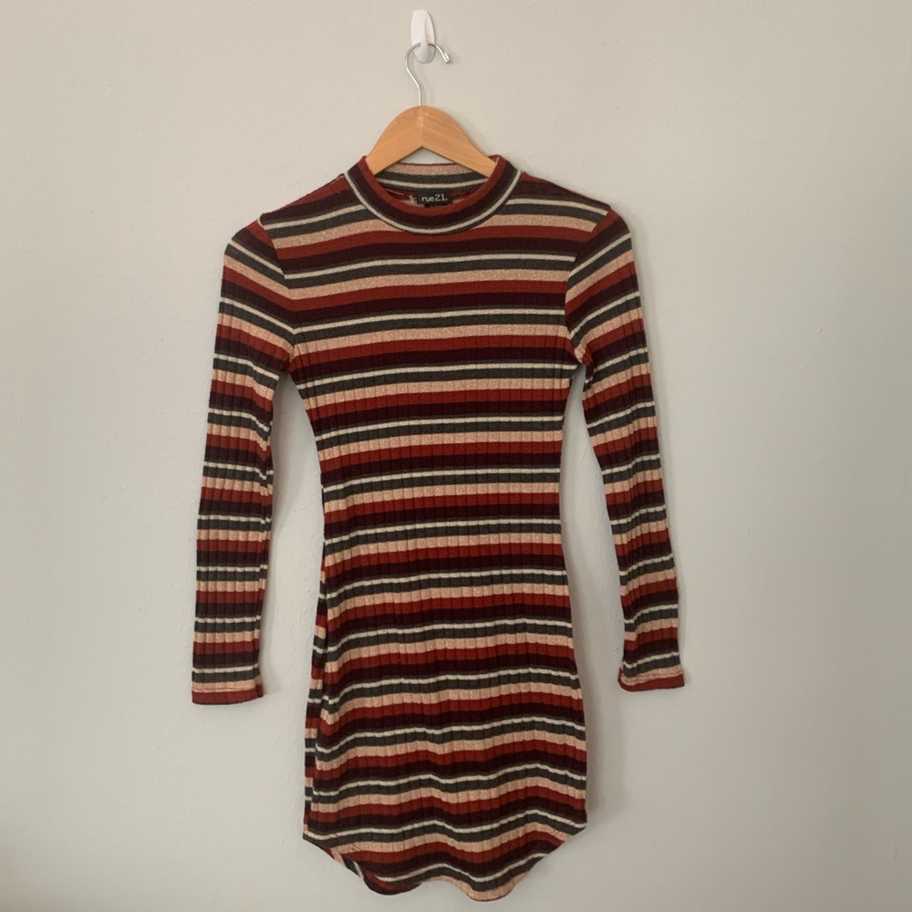 rue 21 stretchy colorful tight fitting dress